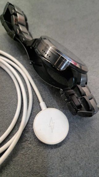Reloj Smartwatch con Correa Metálica