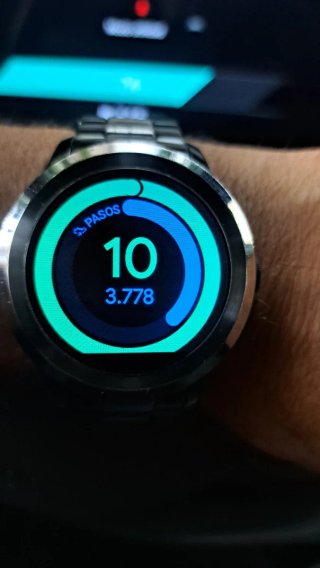 Reloj Smartwatch con Correa Metálica