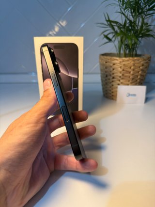 iPhone 16 Pro 256gb 90% Batería ORIGINAL IMPECABLE