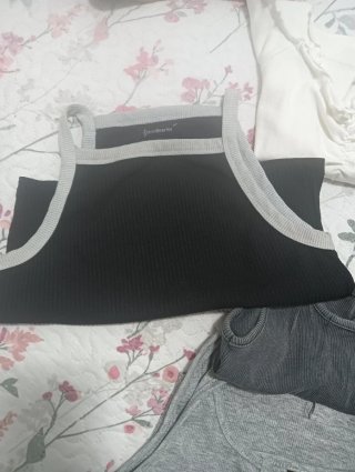 Lote de 11 Camisetas Rayas y Lisas