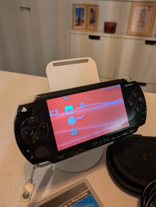 Consola Sony PSP Negra + Accesorios
