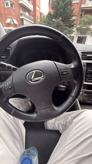 Lexus IS 2006