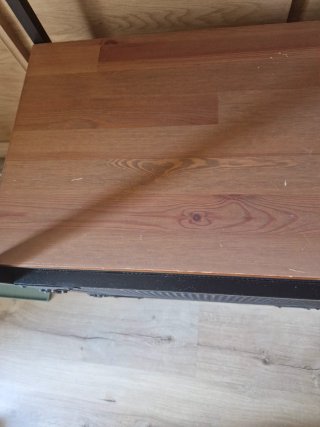 Estantería Ikea con estructura metálica Fjällbo