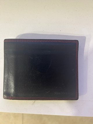 Cartera de piel fun&basics negra y roja