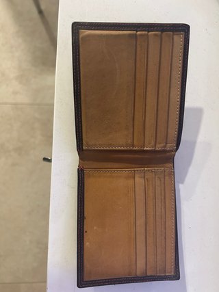 Cartera de piel fun&basics negra y roja