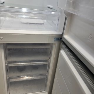 Nevera Combi Corberó Gris