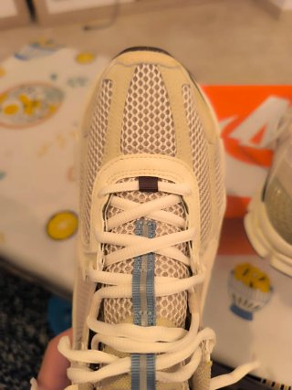 Zapatillas Nike Vomero 5 Sand