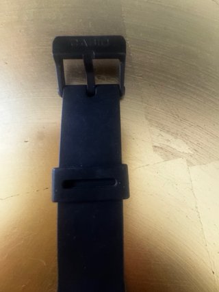 Reloj Casio AE-1300WH Módulo 3426 Negro y dorado