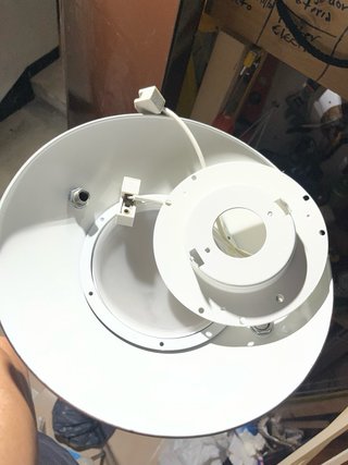 Lámpara de Pie Estilo Moderno