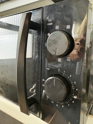 Microondas con Grill Taurus