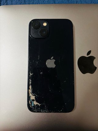 iPhone 13
