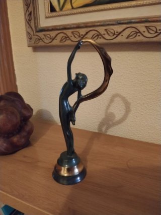 Figurita de Bronce Bailarina