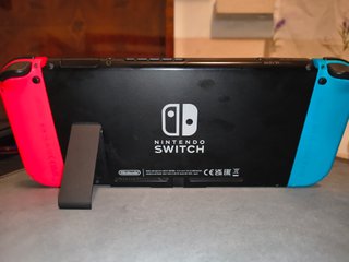 Nintendo Switch Sports + 3 Giochi + Controller + C