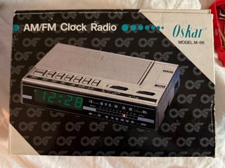 Radio Despertador Vintage Oskar M-86