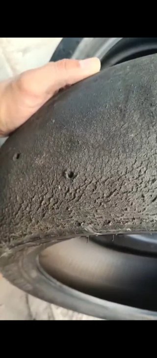 Neumático Pirelli SC1 Slick 180/60 17 Dot24