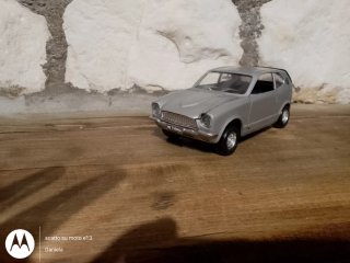Modellino Honda Z Coupé 1:25 No box