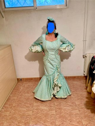 Traje Flamenco Verde Lunares