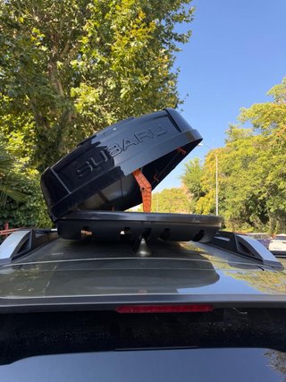 Cofre de techo Subaru Largo