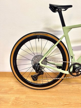 GRAVEL 3T PRIMO WPNT AXS 13v Full Carbono