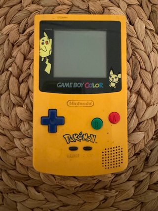 Game Boy Color Amarillo Pokémon