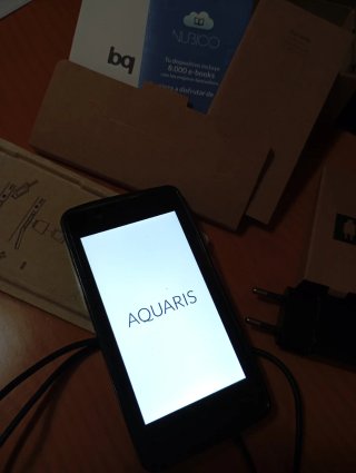 Bq Aquaris E4-5 Negro