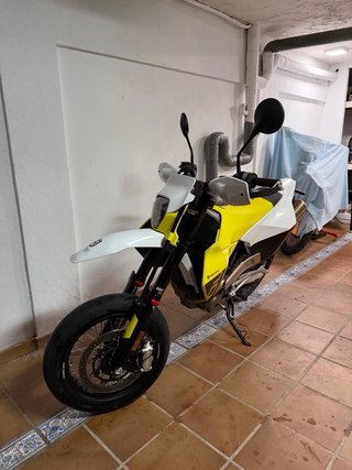 Husqvarna 701 Supermoto 2026