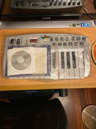 M-Audio Ozone Teclado MIDI + Tarjeta Sonido