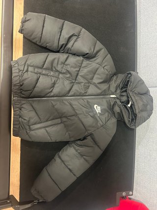 Plumas Nike niño Talla 5-6 años