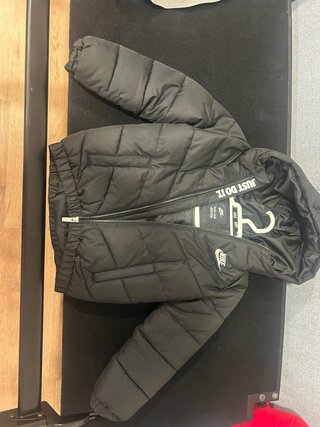 Plumas Nike niño Talla 5-6 años