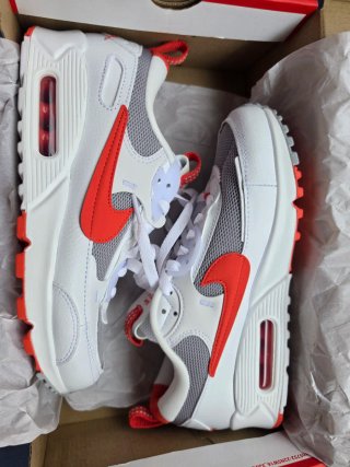 Nike Air Max 90 Futura