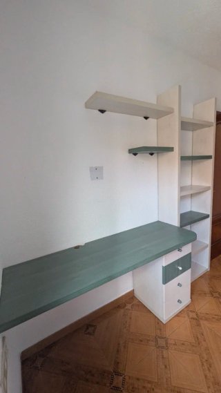Conjunto juvenil armario y estanterías