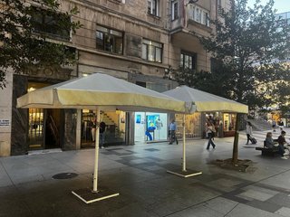 Sombrilla de Bar Grande