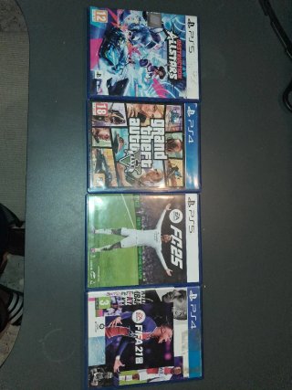 Lote de 4 Videojuegos tambien se vende aparte