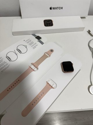 Apple Watch SE Rosa 40mm