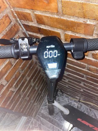Patinete Eléctrico Aprilia ESRZ