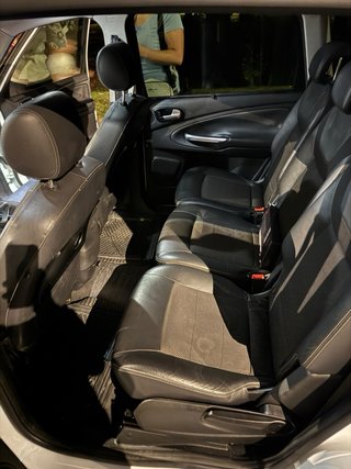 Ford S-MAX 2011