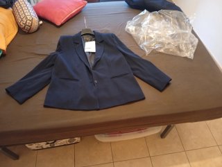 Americana azul talla 52 sin usar