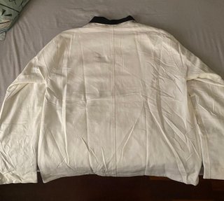 Chaqueta Carhartt Detroit Blanca y Negra
