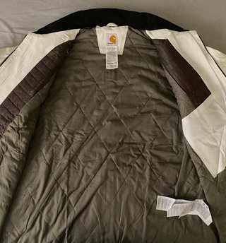 Chaqueta Carhartt Detroit Blanca y Negra