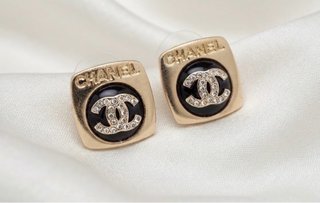 Pendientes Chanel Dorados y Negros