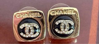 Pendientes Chanel Dorados y Negros