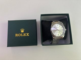 Reloj Plateado Blanco