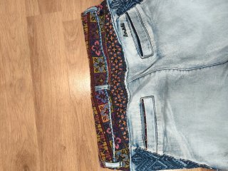 Pantalón vaquero mujer estampado