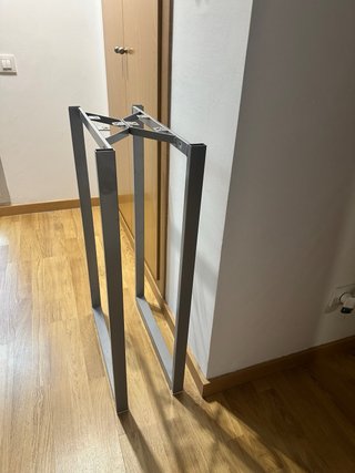 Escritorio de Madera y Metal