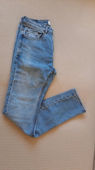 Vaqueros Pull&Bear hombre Talla 38