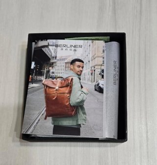 Cartera con monedero de piel hombre.