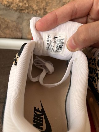 Nike Air Max con estampado de leopardo