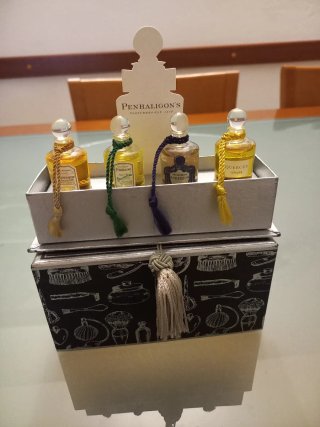Cofanetto vintage Penhaligon's