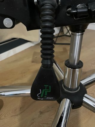Base de silla de oficina con ruedas