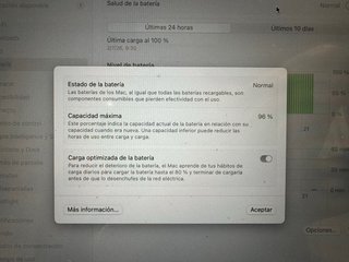 MacBook Air M2 13,6 8GB/256GB